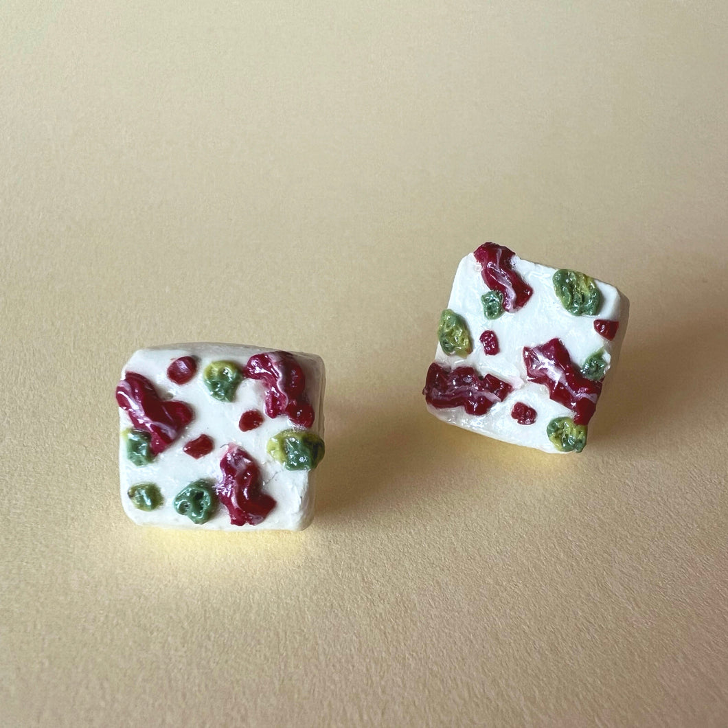 Tiny Tiny Large Omelette